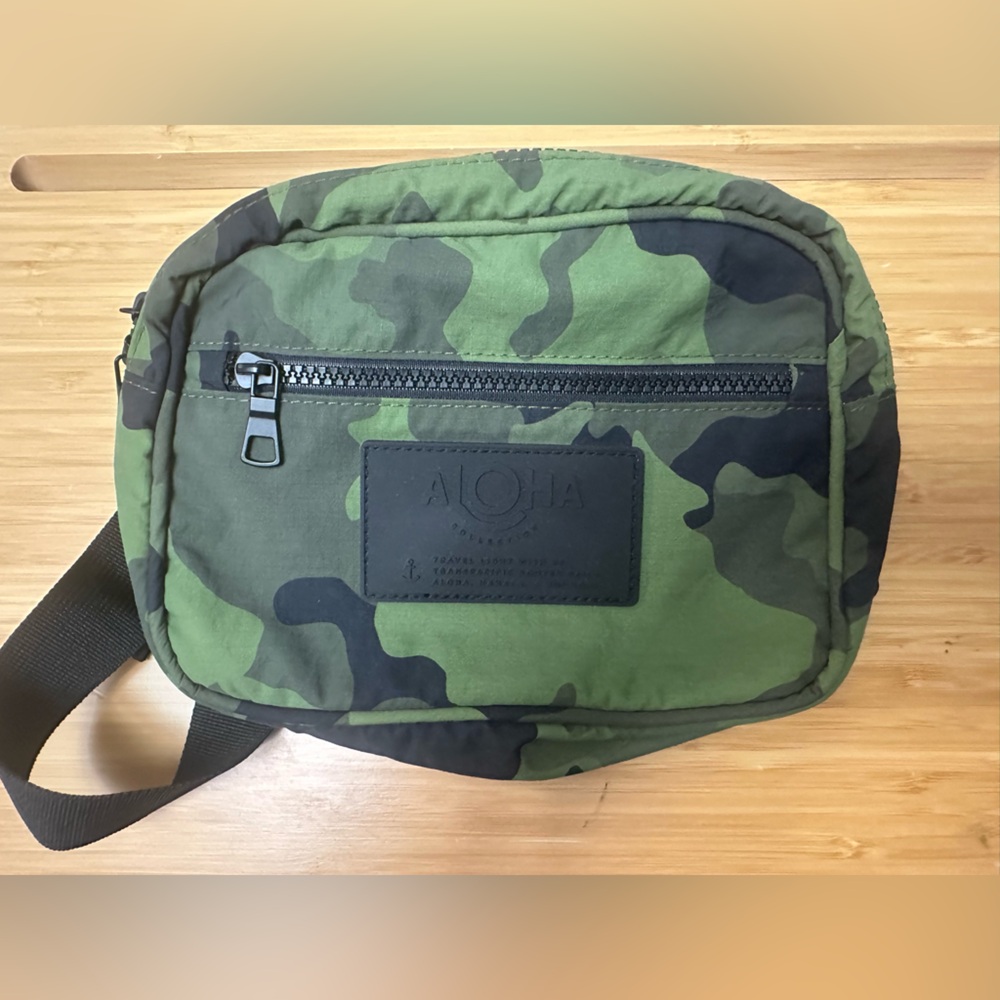 Keep It Light Hip Pack